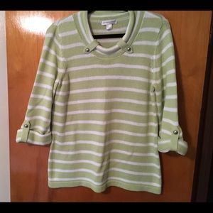 Ladies green and white sweater